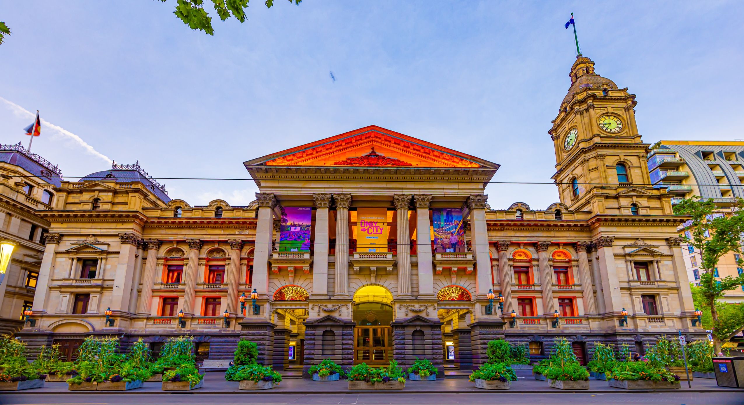 Outside Melbourne town hall 