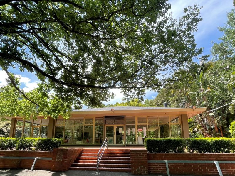 Fitzroy Pavilion before works started. 
